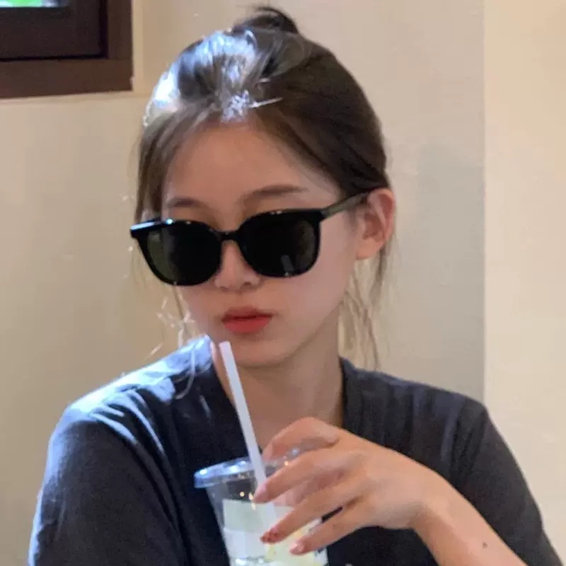 Kính Mát Gọng Vuông Chống Tia uv400 Màu Nâu gradient Thời Trang Cho Nam Và Nữ