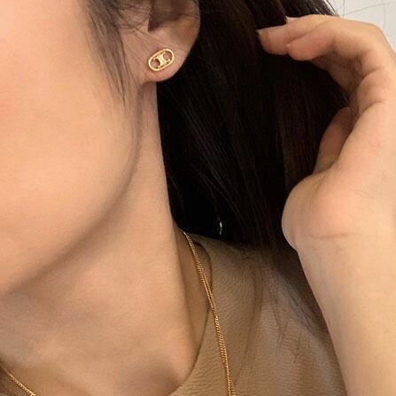 Celine Bông Tai Hình Logo Chữ Bằng Thép Titan Đơn Giản Thanh Lịch Dành Cho Nữ