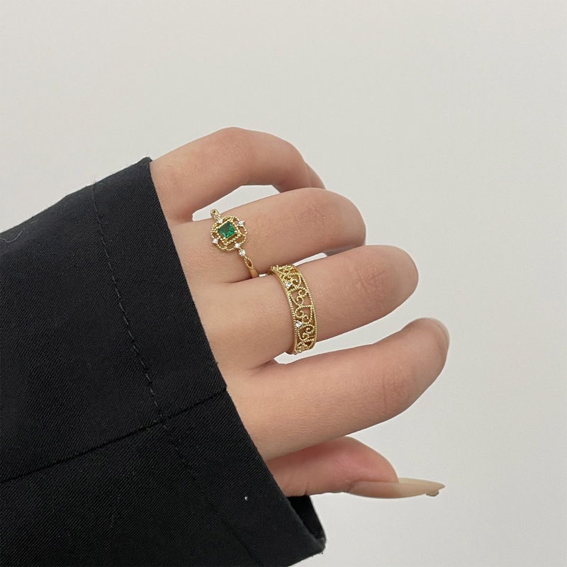 Nhẫn Cưới Đính Đá Zircon Hình Trái Tim Màu Xanh Lá Phong Cách Hàn Quốc Cho Nữ