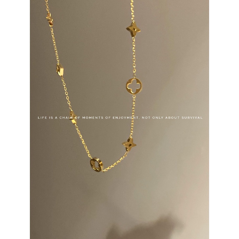 Vòng cổ Titan Mạ VàNg 18K HìNh Ngôi Sao Xinh XắN