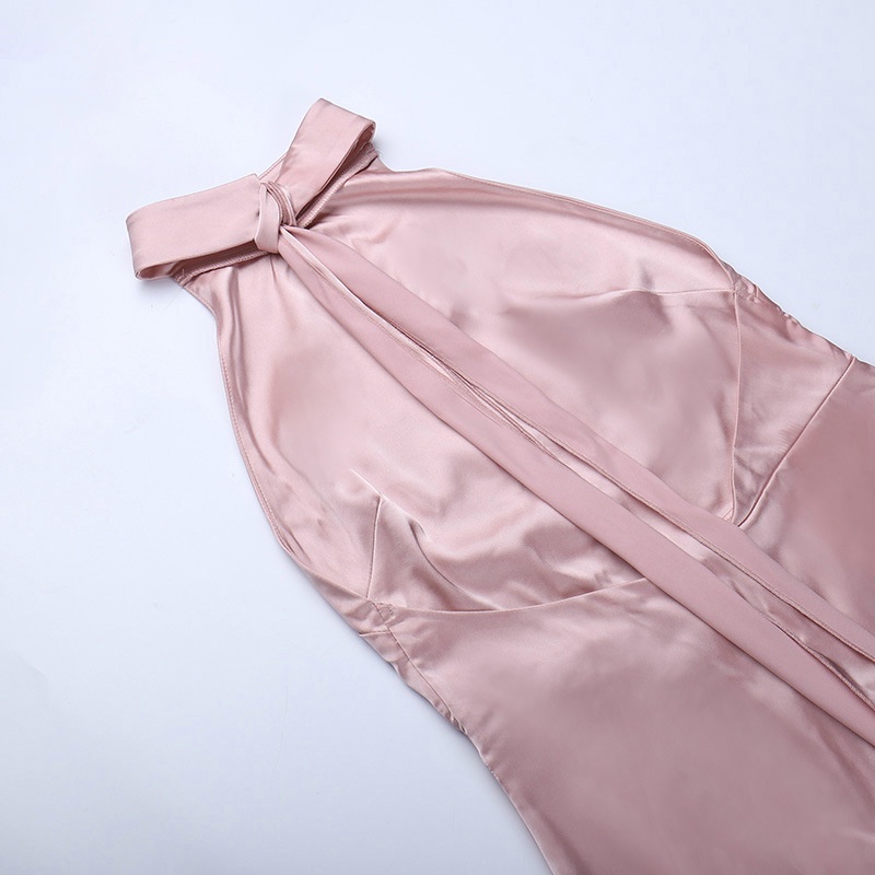 Đầm Hai Dây Vải Satin Màu Hồng Thanh Lịch Nữ Tính