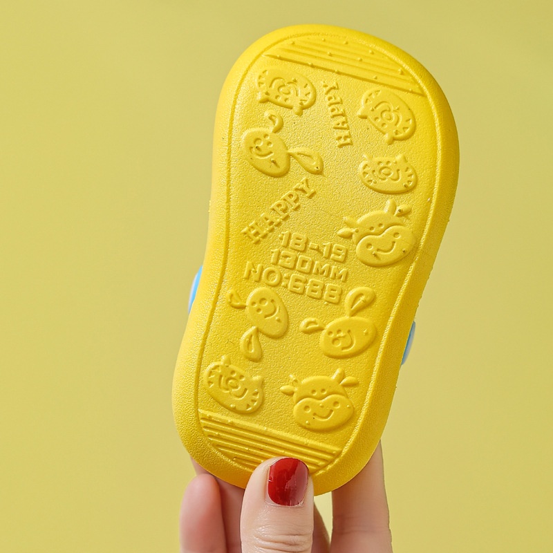 Dép Sandal Đế Mềm Chống Trượt Có Lỗ Thoáng Khí In Hình Hoạt Hình Dễ Thương Thời Trang Mùa Hè Dành Cho Bé Gái 1-3 Tuổi Pine377