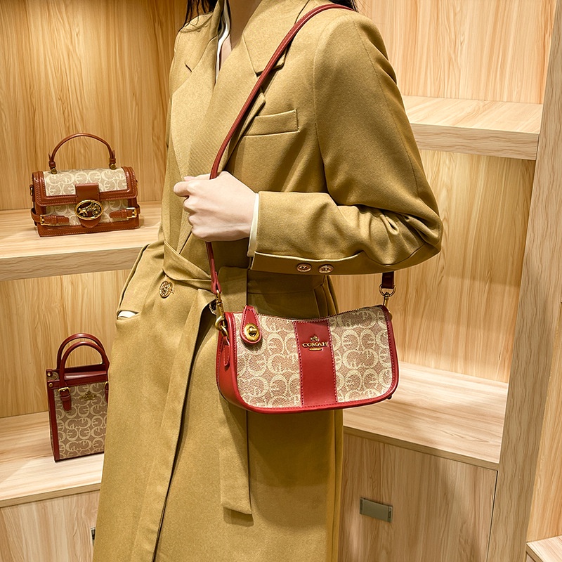 Túi Đeo Vai Famy Thời Trang 2023 Sang Trọng Cho Nữ