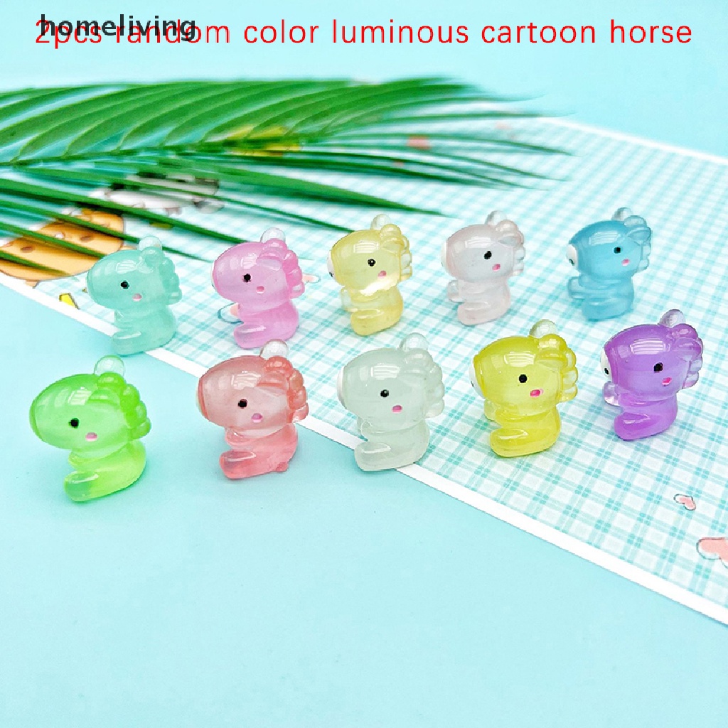 Bộ 2 Tượng Ngựa Hoạt Hình Mini Phát Sáng Trong Bóng Tối Trang Trí Nội Thất