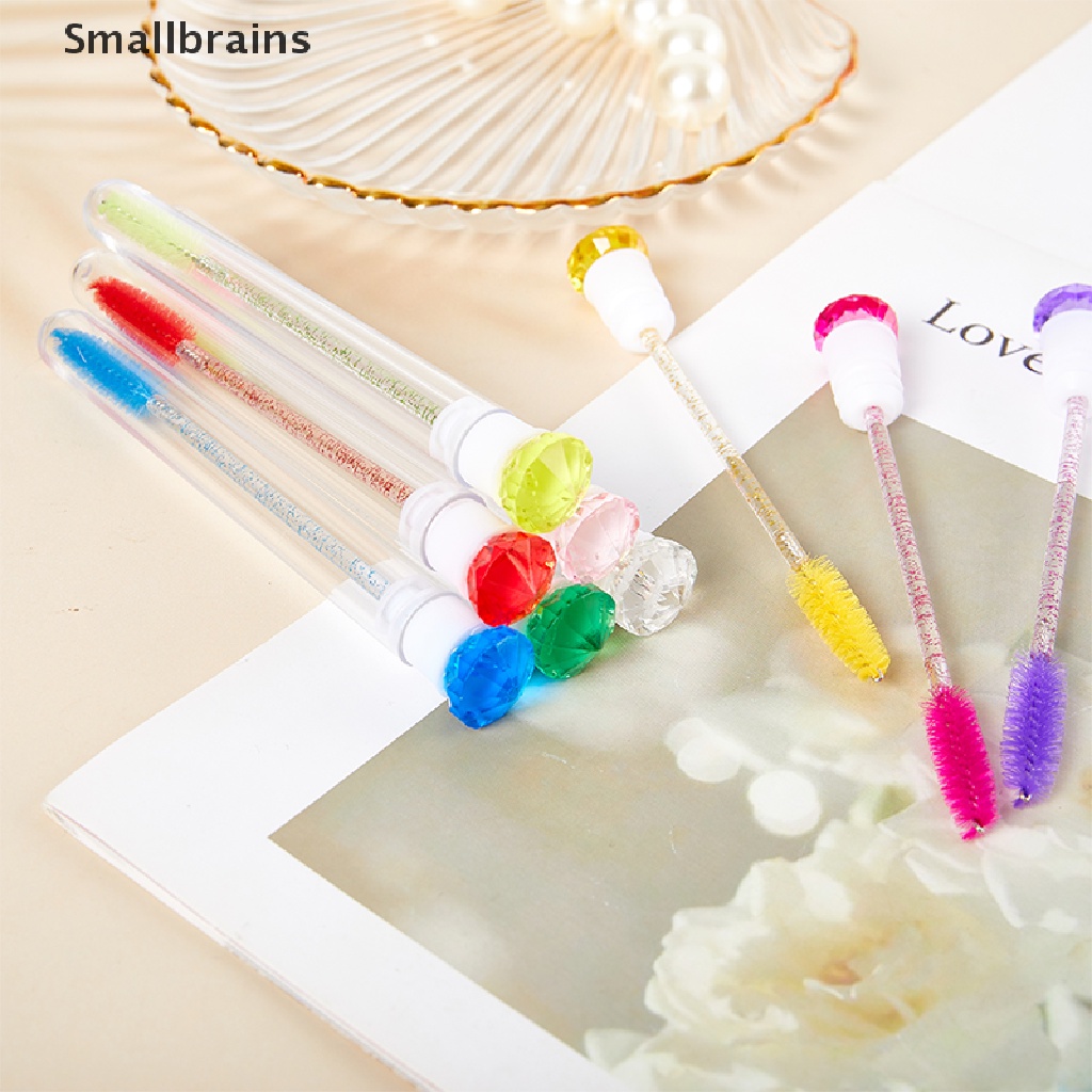 Cọ Chuốt Lông Mi Kèm Ống Đựng Đính Kim Cương Sang Trọng