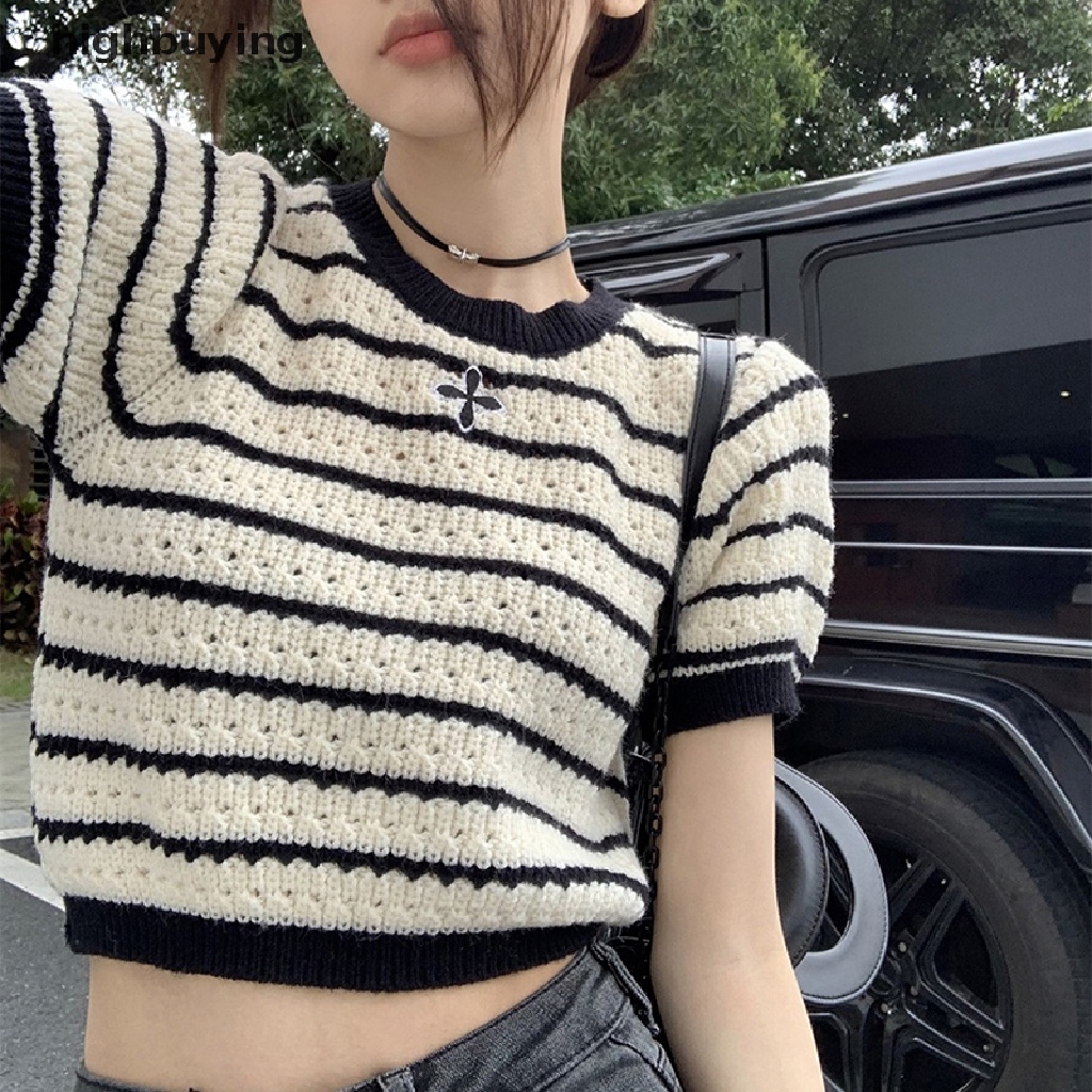 Áo Croptop Dệt Kim Ngắn Tay Cổ Tròn Họa Tiết Kẻ Sọc Phong Cách Retro