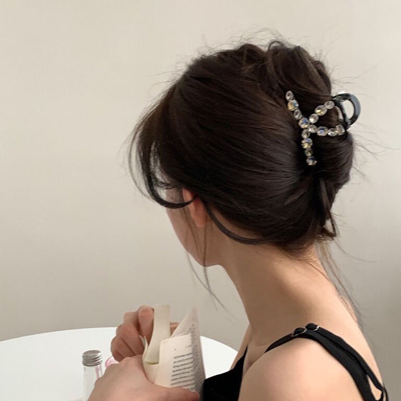 Kẹp Tóc Hình Cá Mập Đính Đá Phong Cách Retro Cho Nữ