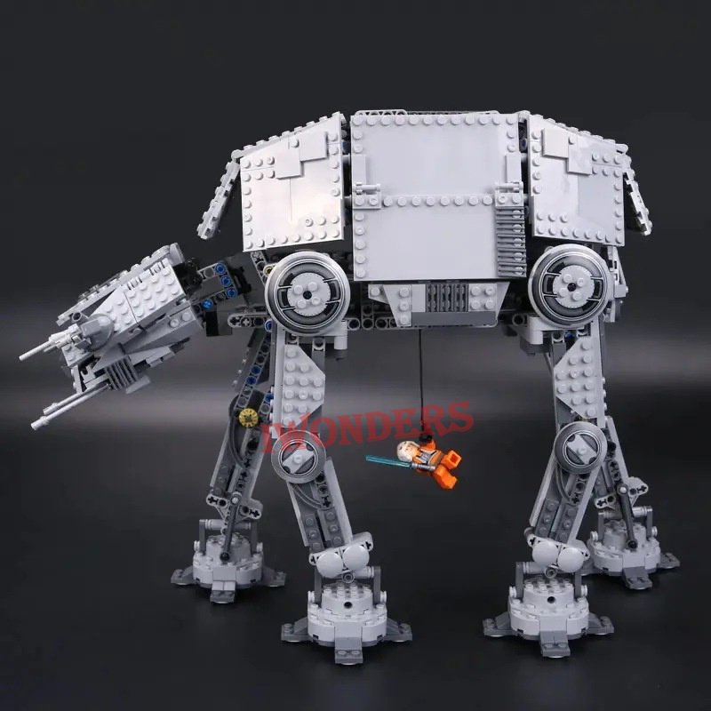 Đồ chơi trẻ em Lắp Ráp Mô Hình Nhân Vật AT-AT Razor Crest Millennium Falcon X- wing 2023