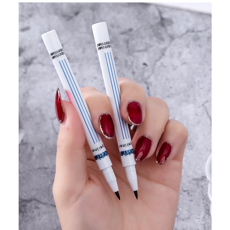 Bút Kẻ Mắt Dạng Lỏng Chống Nước Lâu Trôi Bobeini