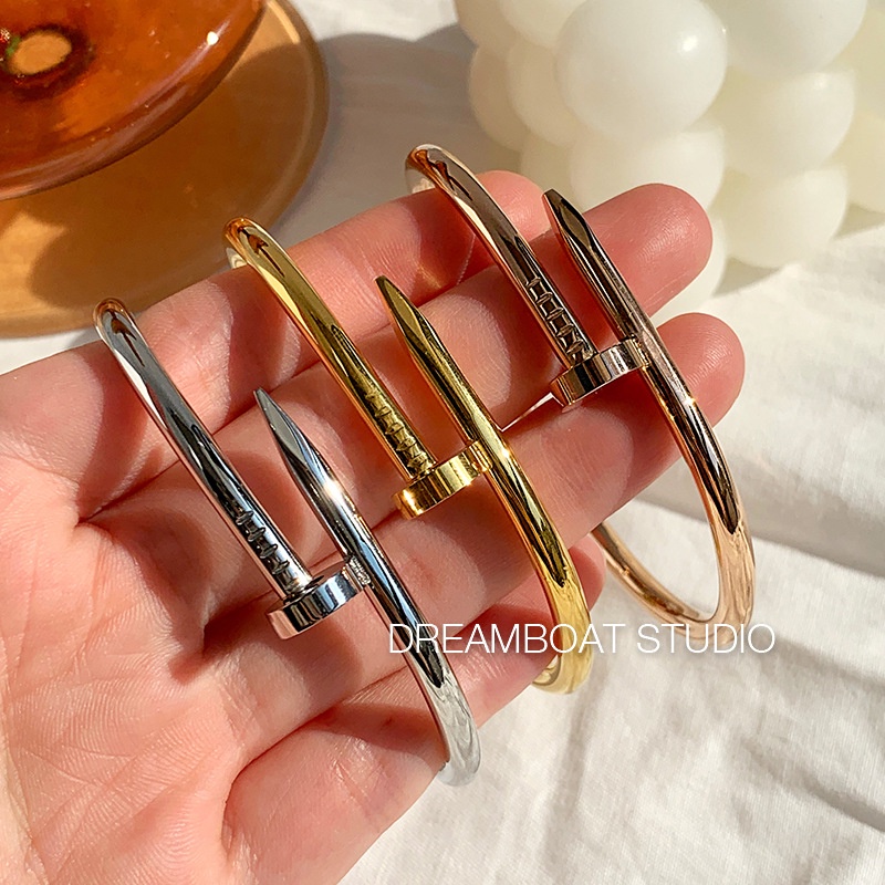 Vòng Đeo Tay Bằng Thép Titan Không Phai Màu Thời Trang