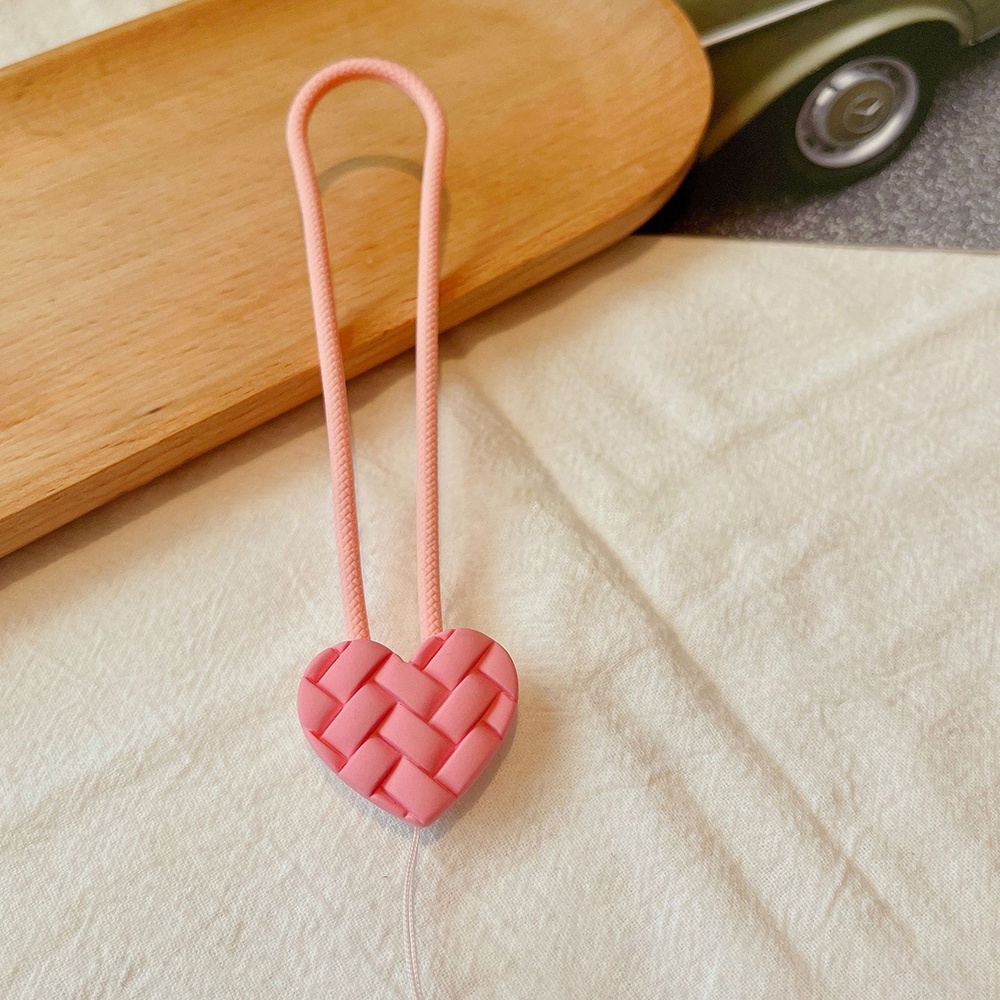 Dây Đeo Điện Thoại Bằng Silicon Họa Tiết Trái Tim Hình Thoi Phong Cách Retro Chống Rơi Tiện Dụng