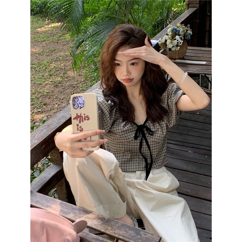 Áo Sơ Mi Ngắn Tay Trễ Vai Cổ Chữ V Họa Tiết Sọc Caro Thời Trang Mùa Hè Cho Nữ