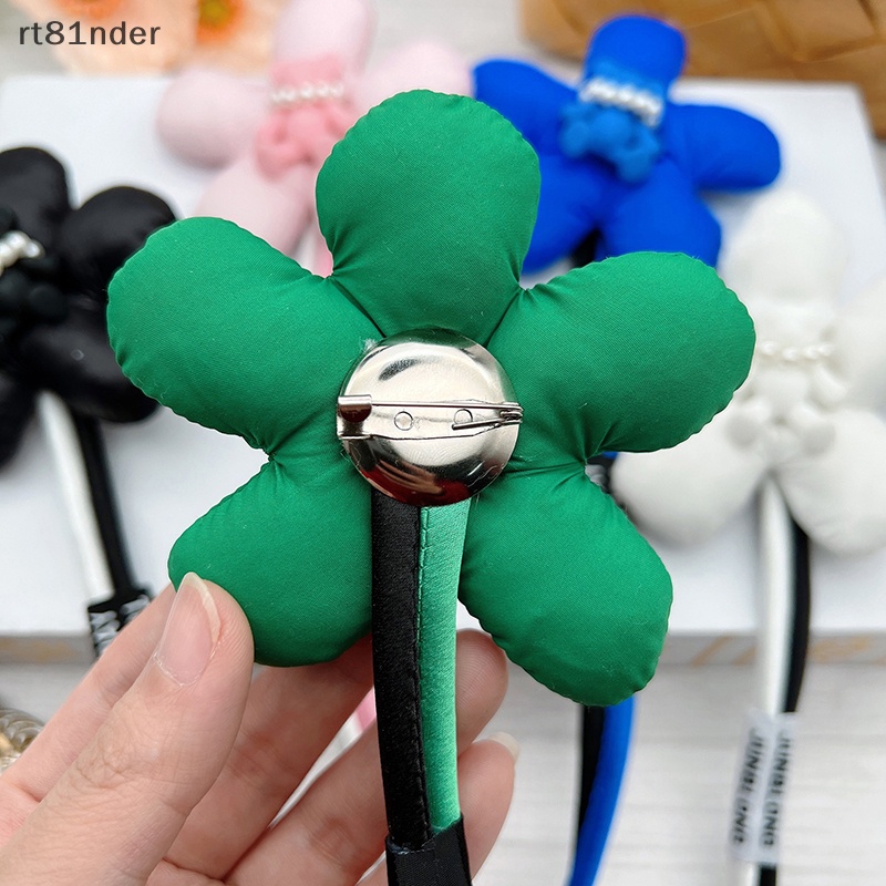 Ghim Cài Áo Hình Gấu Và Hoa Nhỏ Xinh Thời Trang