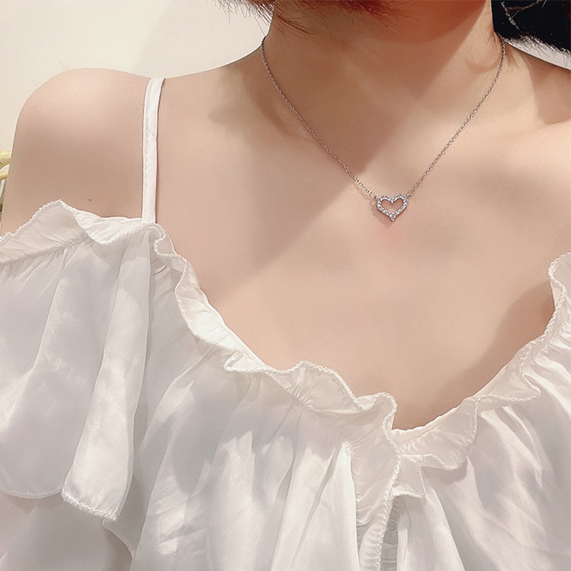 Vòng cổ DODDER mặt trái tim rỗng đính đá pha lê thời trang cho nữ