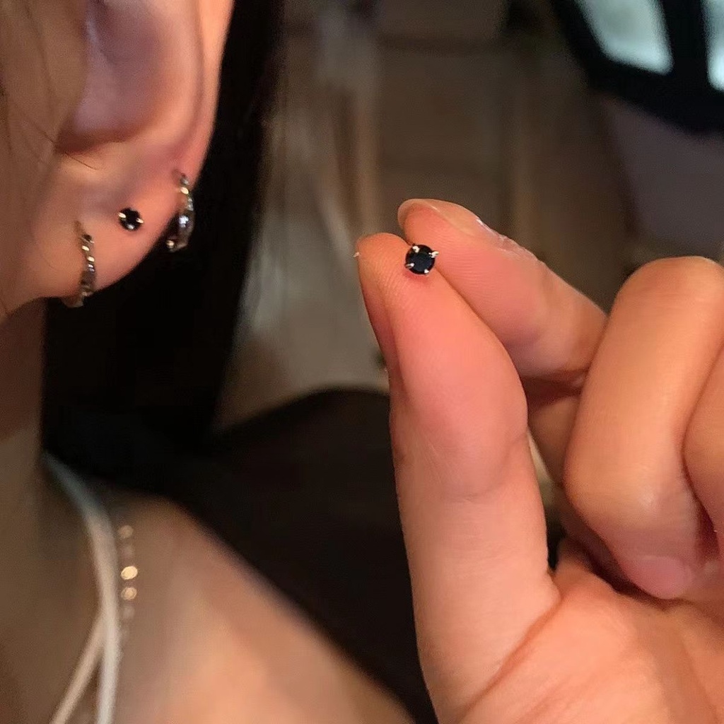 Set 6 Khuyên Tai Đính Đá Zircon Đen Đơn Giản Chống Dị Ứng Không Phai Màu Cho Nam Và Nữ