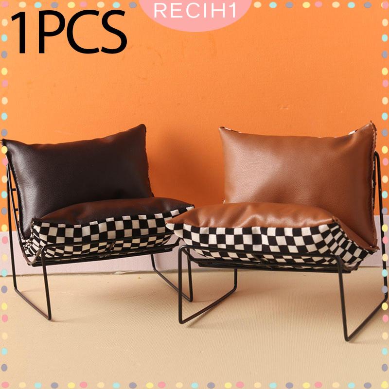 Mô Hình Ghế Bập Bênh Mini Bằng Hợp Kim Tỉ Lệ 1 / 12 Dùng Trang Trí Nhà Búp Bê