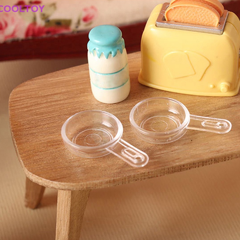 Set 2 Mô Hình Chảo Mini Bằng Nhựa Trong Suốt Dùng Trang Trí Nhà Búp Bê