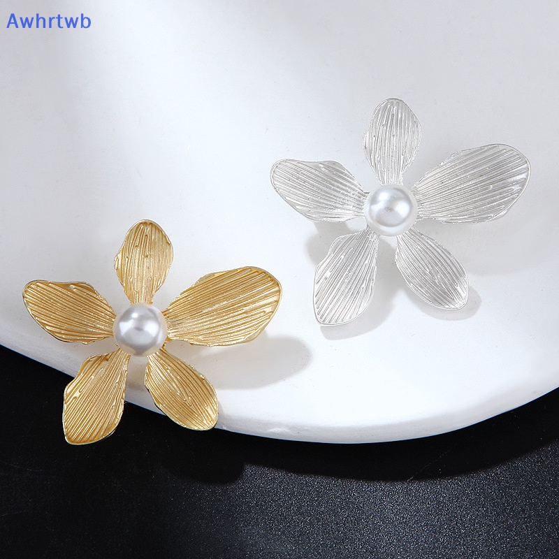 Ghim Cài Áo Hình Hoa Năm Cánh Đính Ngọc Trai Nhân Tạo Thời Trang Cho Nữ Mới