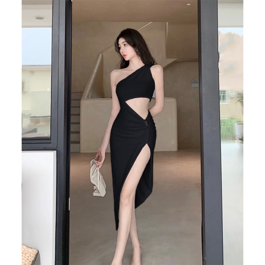 Đầm Lệch Vai Màu Trơn Phong Cách Kỳ Nghỉ