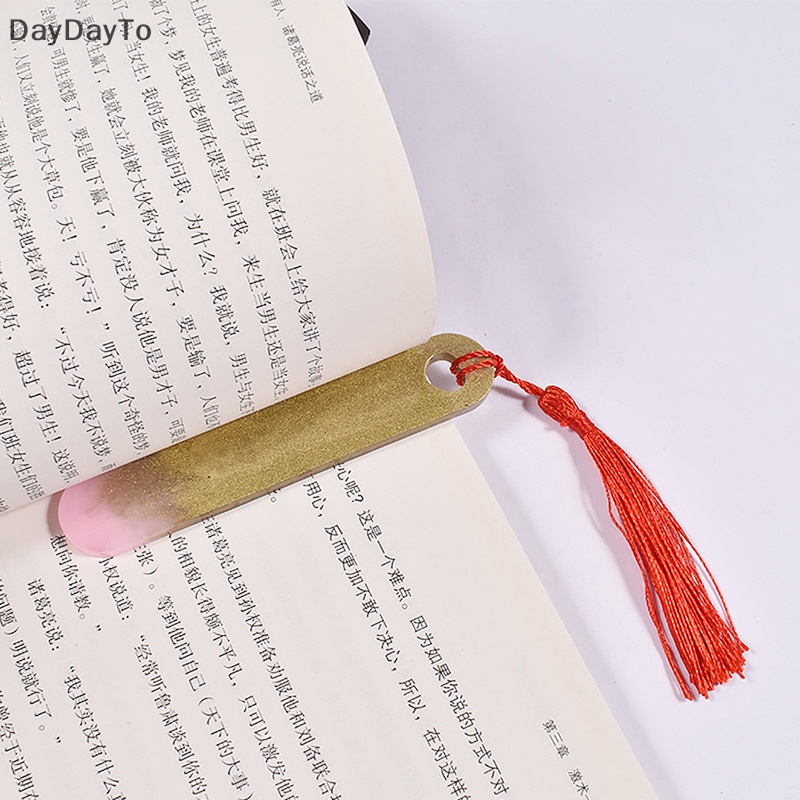 Khuôn Silicone Làm Thẻ Đánh Dấu Trang Sức Hình Tam Giác DIY