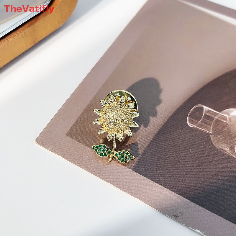 Ghim Cài Áo Hình Hoa Hướng Dương Đính Đá Zircon Dễ Thương Cho Bạn Gái