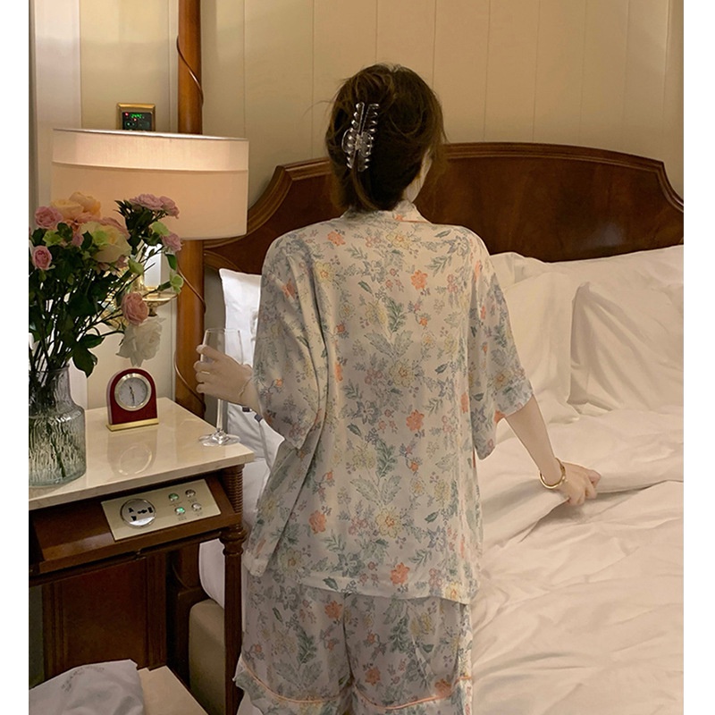 Bộ Đồ Ngủ Ngắn Tay Bằng Lụa Họa Tiết Hoa Thời Trang Mùa Hè Cho Nữ