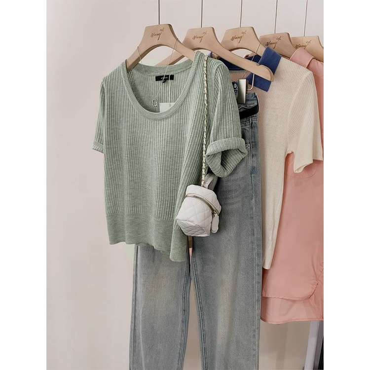 Áo Thun Lụa Lạnh Dệt Kim Tay Ngắn Cổ Chữ u Màu Xanh Lá Mùa Hè Phong Cách Mới Cho Nữ