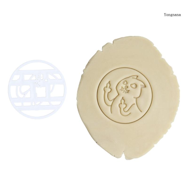 Khuôn Làm Bánh Quy Bằng Nhựa Hình Mèo Xinh Xắn