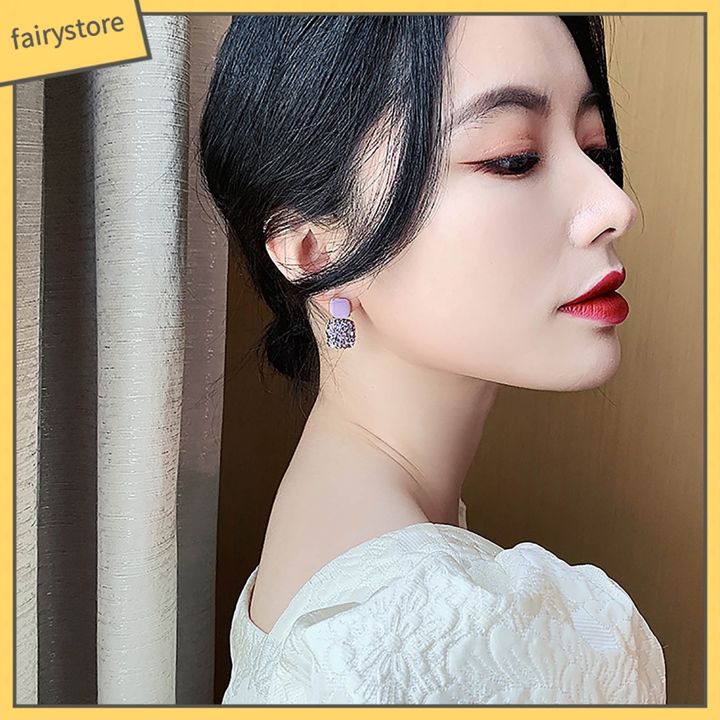 1 Đôi Bông Tai Hình Học Đính Đá Lấp Lánh Phong Cách Âu Mỹ Thời Trang Cho Nữ