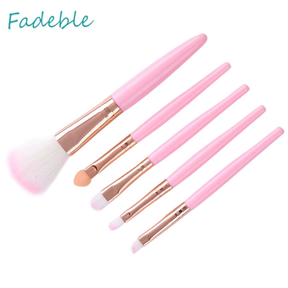 Set 5 Cọ Trang Điểm Sợi Nylon Mềm Mại Tiện Dụng