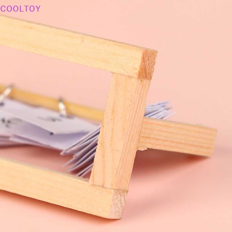 Lịch Treo Tường Dùng Trang Trí Nhà Búp Bê