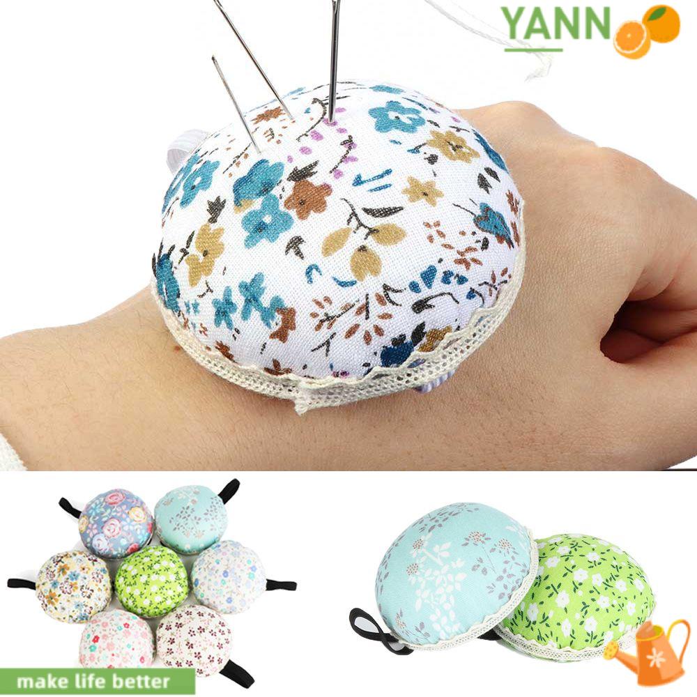 1 Đệm Cắm Kim Khâu Hình Tròn Họa Tiết Hoa Dễ Thương Tiện Dụng Cho Gia Đình