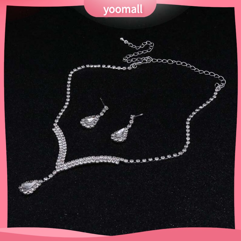 Bộ Vòng cổ + Bông Tai Đính Kim Cương Giả Màu Bạc Sang Trọng Cho Nữ