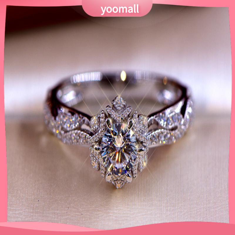 [YM] Nhẫn Đính Hôn Zircon Giả Hình Hoa Và Ngôi Sao Rỗng Mẫu 1 Carat Zircon Phong Cách Âu Mỹ