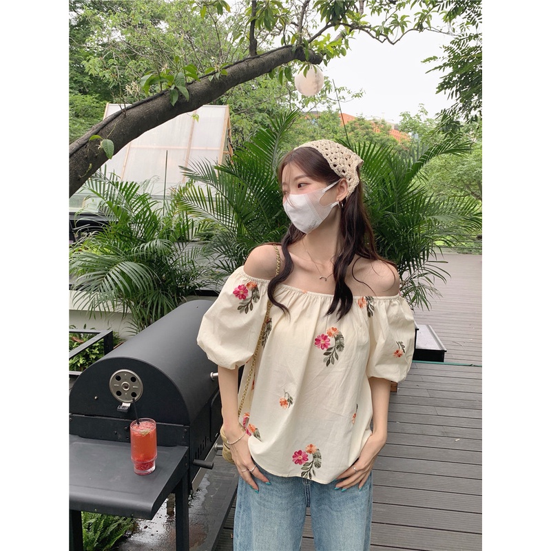 SUXI Áo Sơ Mi Tay Ngắn Trễ Vai Dáng Rộng Thêu Hoa Thời Trang Mùa Hè Phong Cách Hàn Quốc