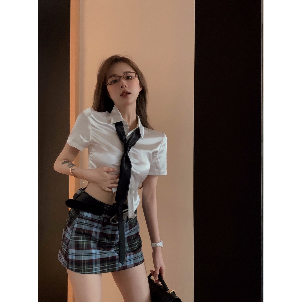 Áo Sơ Mi Trắng Vải Satin Dáng Ôm Thiết Kế Độc Đáo Thời Trang Mùa Hè Cho Nữ Y2K