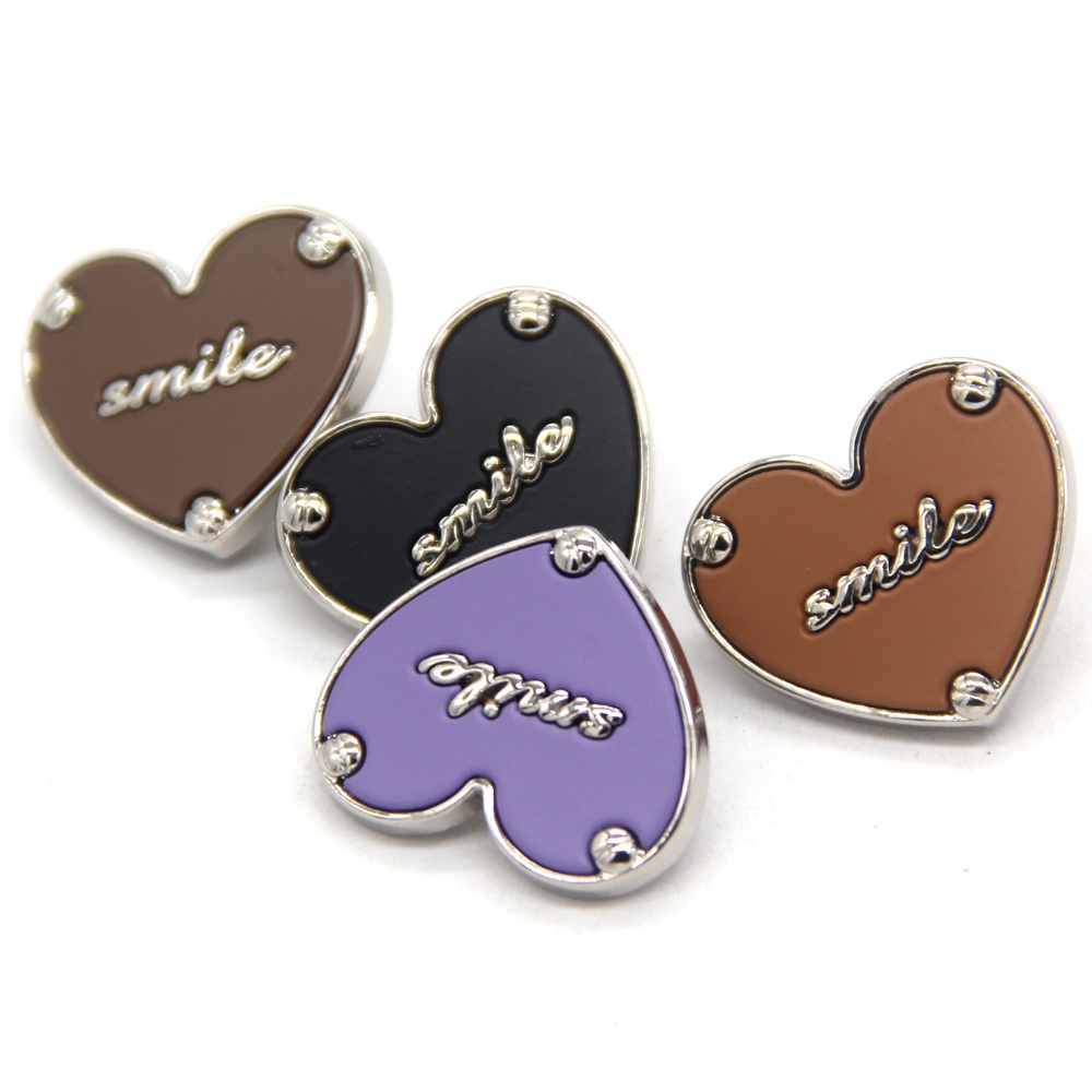 Set 5 Nút Áo Hình Trái Tim Dễ Thương 18 / 23 / 25 / 30mm