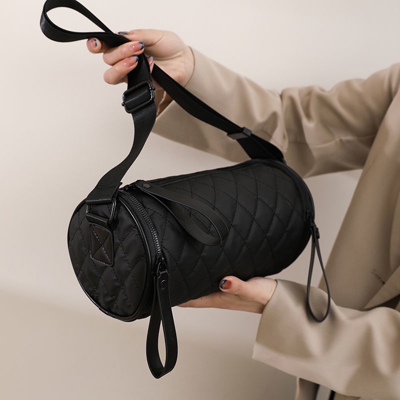 Túi Xách Hình Trụ 2023 Cho Nữ