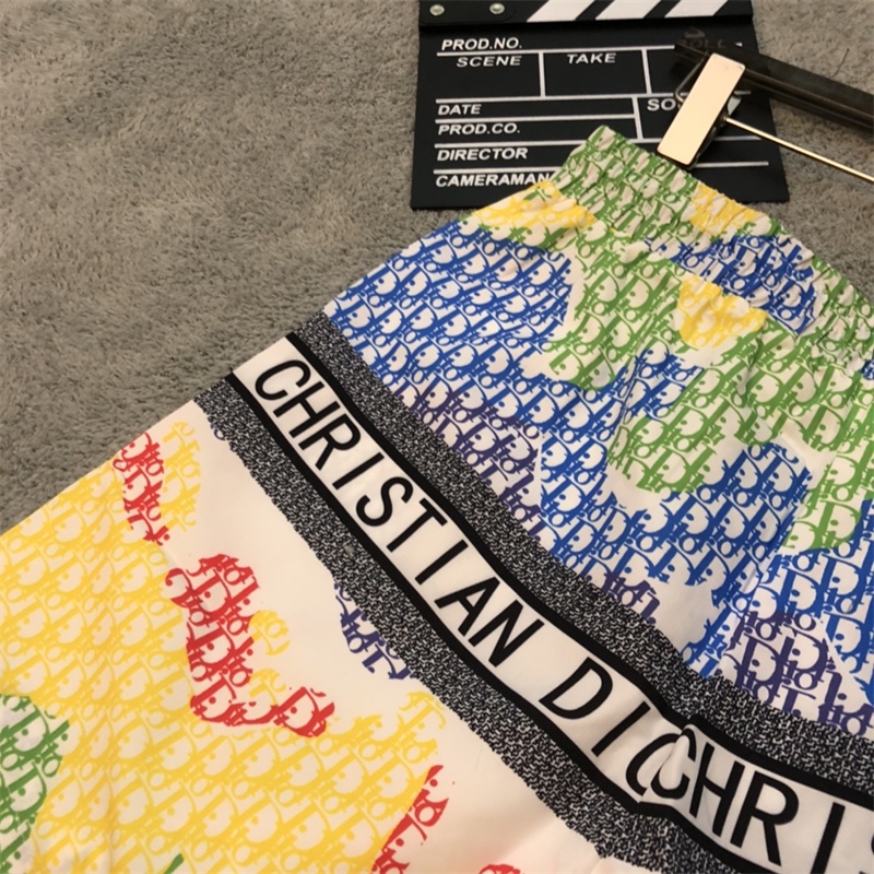 Quần Đi Biển Thoải Mái Thời Trang Mùa Hè