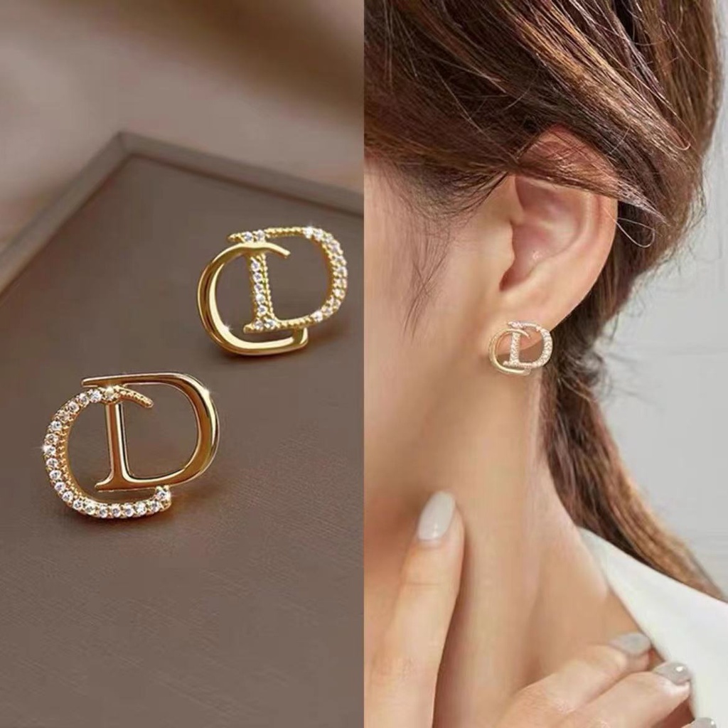 Khuyên Tai Hình Cánh Hoa Đơn Giản Phong Cách Hàn Quốc Thời Trang Cho Nữ