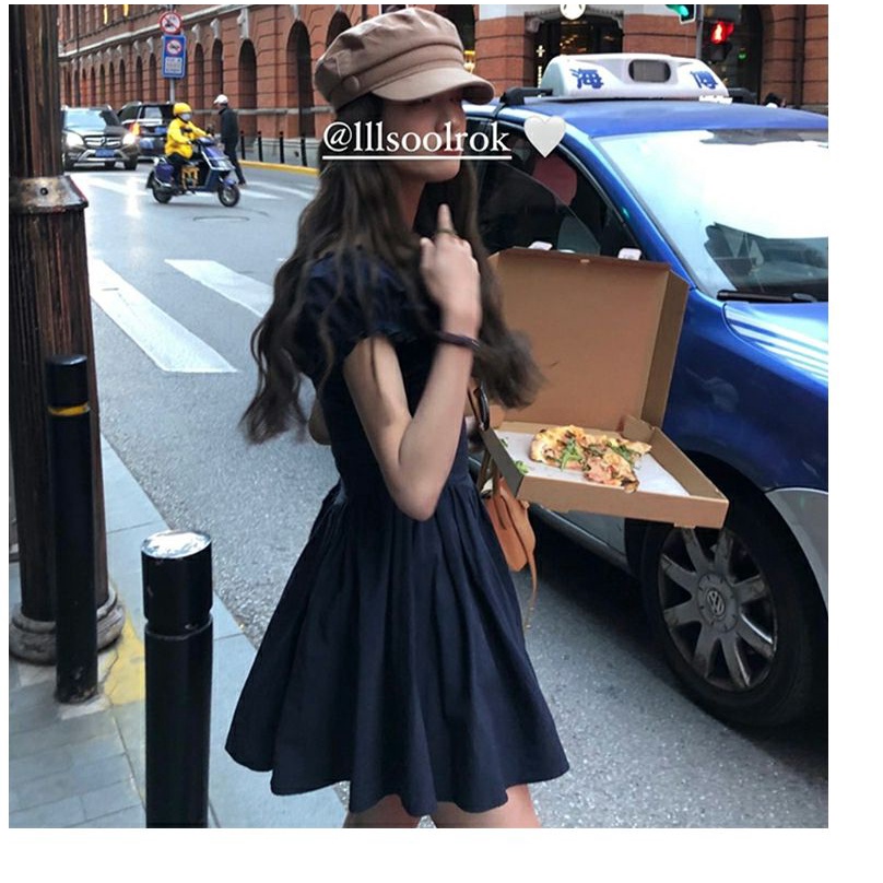 Đầm Hai Màu Cổ Chữ V Tay Phồng Ôm Dáng Cao Cấp Phong Cách Pháp Độc Đáo One Niche Rhyme