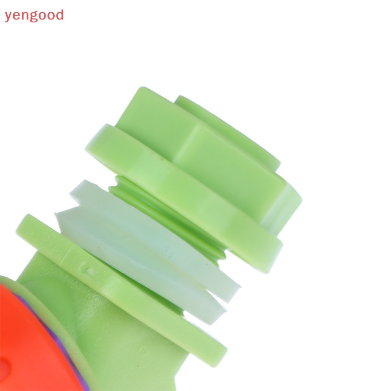 1 Cái Vòi Nhựa Thay Thế Cho Xô Nước Uống