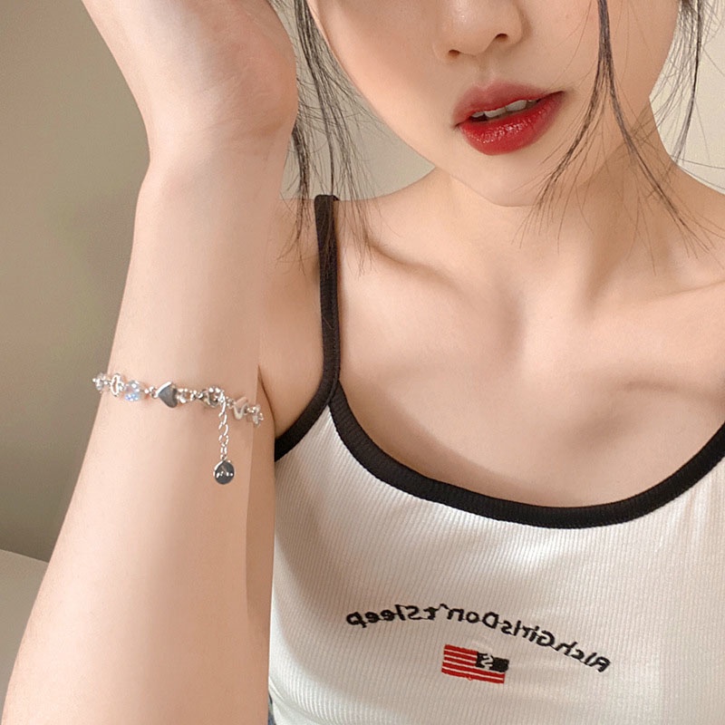 Vòng Đeo Tay Hình Trái Tim Đơn Giản Sáng Tạo Lãng Mạn Dành Cho Nữ