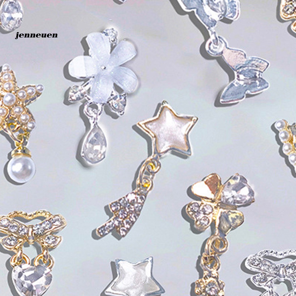 Bộ 3 Phụ Kiện Trang Trí Móng Tay Hình Bướm 3D Bằng Hợp Kim