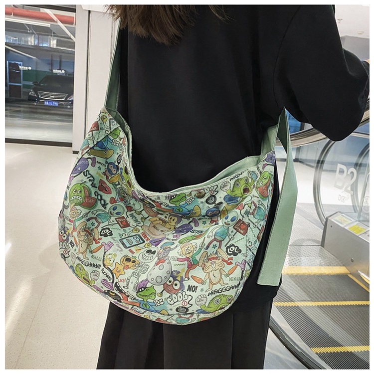 PUMB túi vải đeo chéo túi đeo chéo đi học fashion Korean Style Phong cách Chic L91TK60 37Z230911