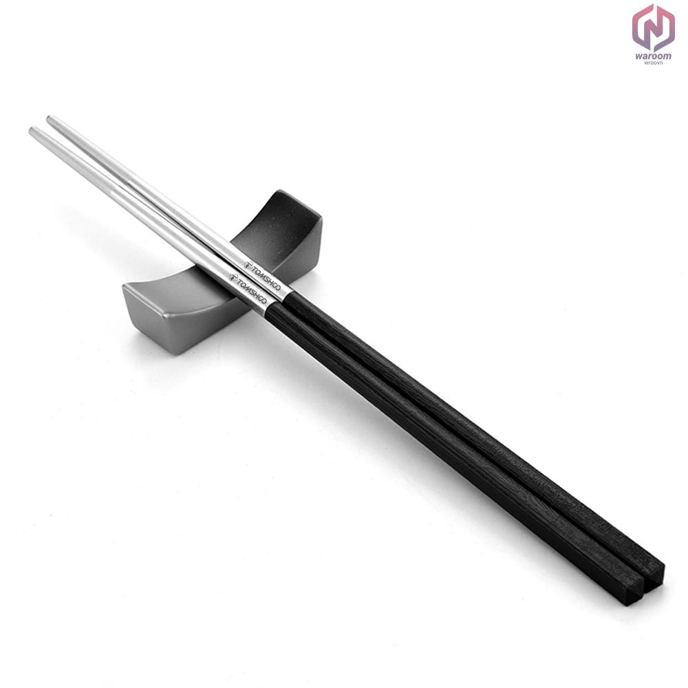 Đũa Titan Với Một Cặp Sợi Carbon