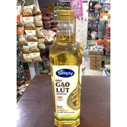 Áo thời trang- Dầu ăn Simply 1 Lít