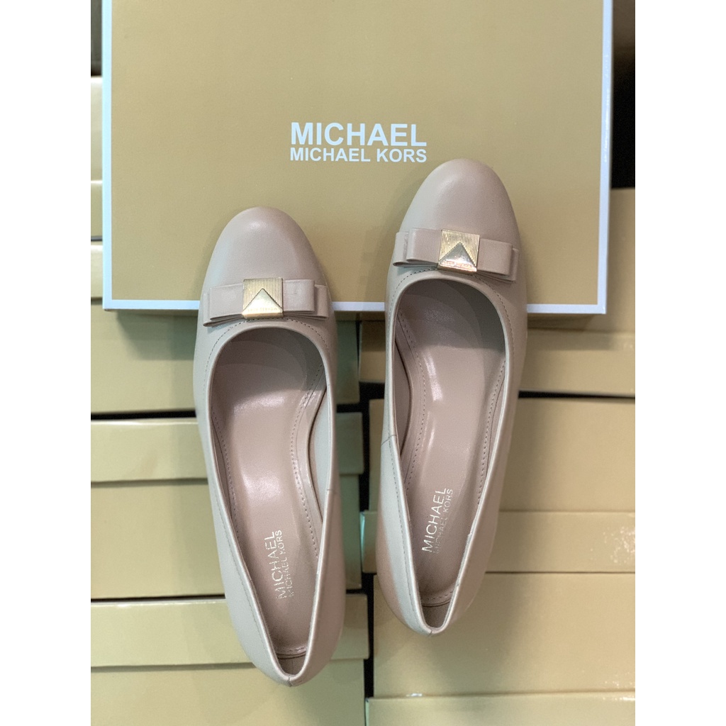 Giày MK mũi tròn, gót trụ 5cm