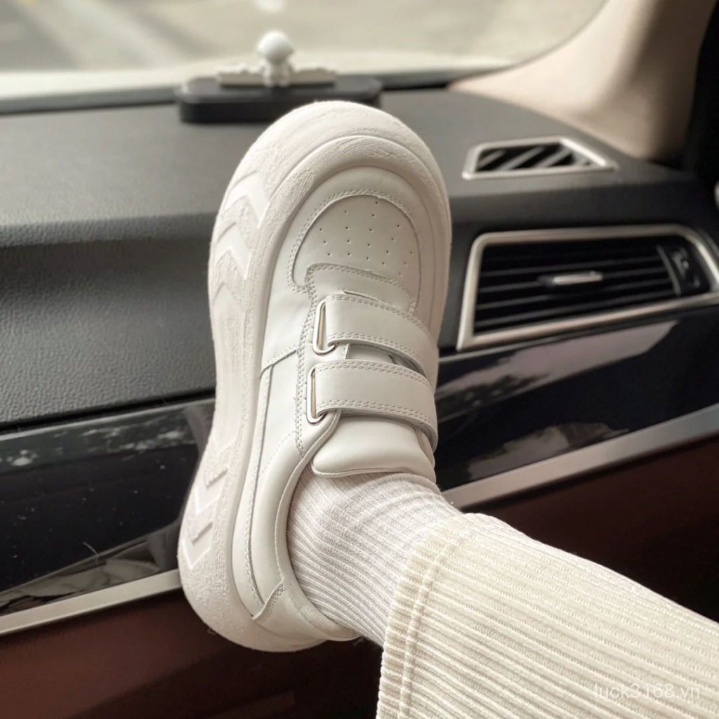 Giày Thể Thao Da Đế Bằng Dày Dặn Siêu Nhẹ Phong Cách Harajuku Thời Trang Mùa Xuân 2023