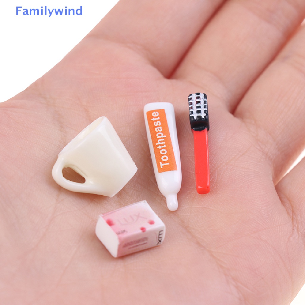 Set 4 Mô Hình Toilet Trang Trí Nhà Búp Bê Tỉ Lệ 1: 12